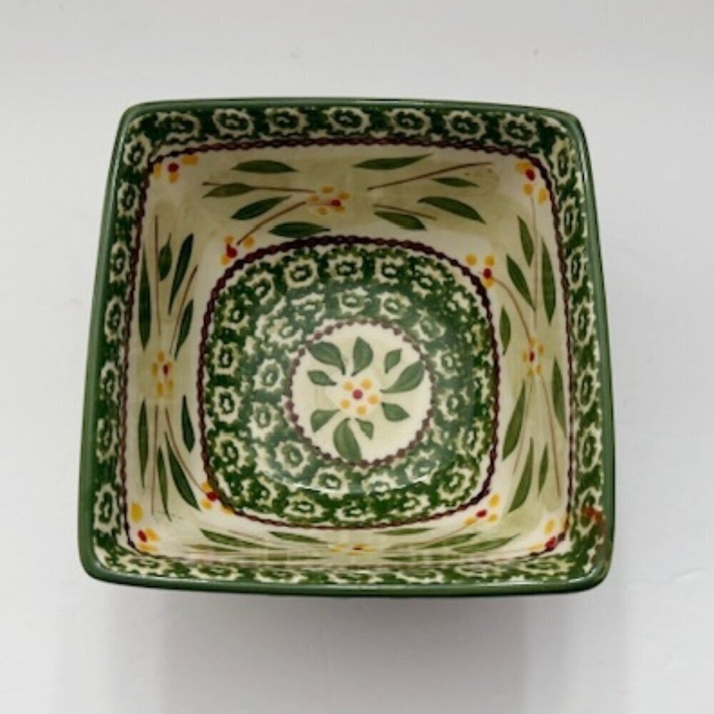 Temp-Tations by Tara Old World Green 6" Square Bowl w/ Lid Bakeware 1.0 Qt. - Picture 4 of 7